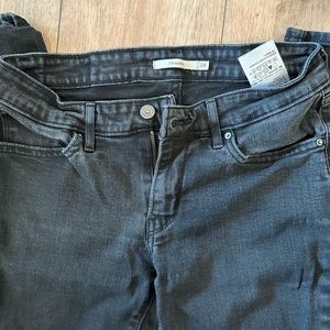 Levi 711 Skinny Jeans